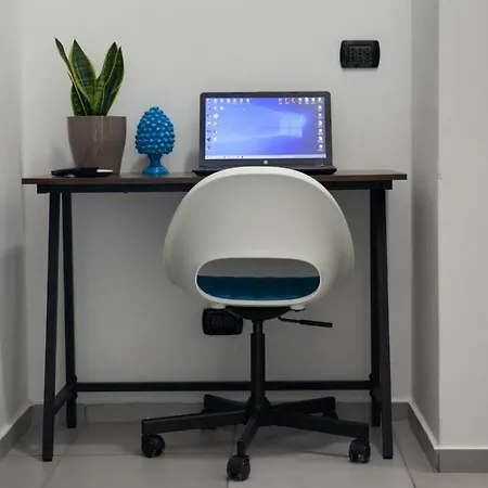 Track 60 - Private Garibaldi 4*