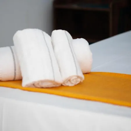 Track 60 - Private Garibaldi Πανσιόν 4*