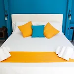 Track 60 - Private Garibaldi Napels